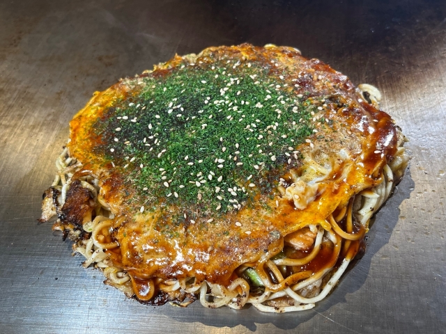 鉄板屋　笑壺