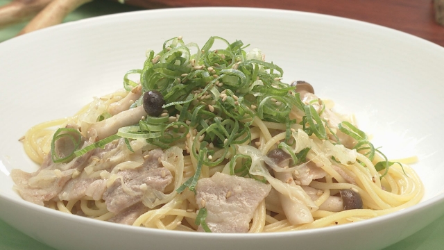 鍋の余った具材を使ってゆずこしょうパスタ